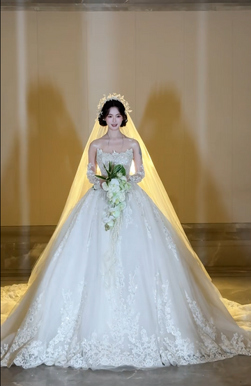 Niulatu Strapless Ball Gown Long Wedding Dresses Tulle Applique White Bridal Gowns Sleeveless Bridal Dresses HZ1026
